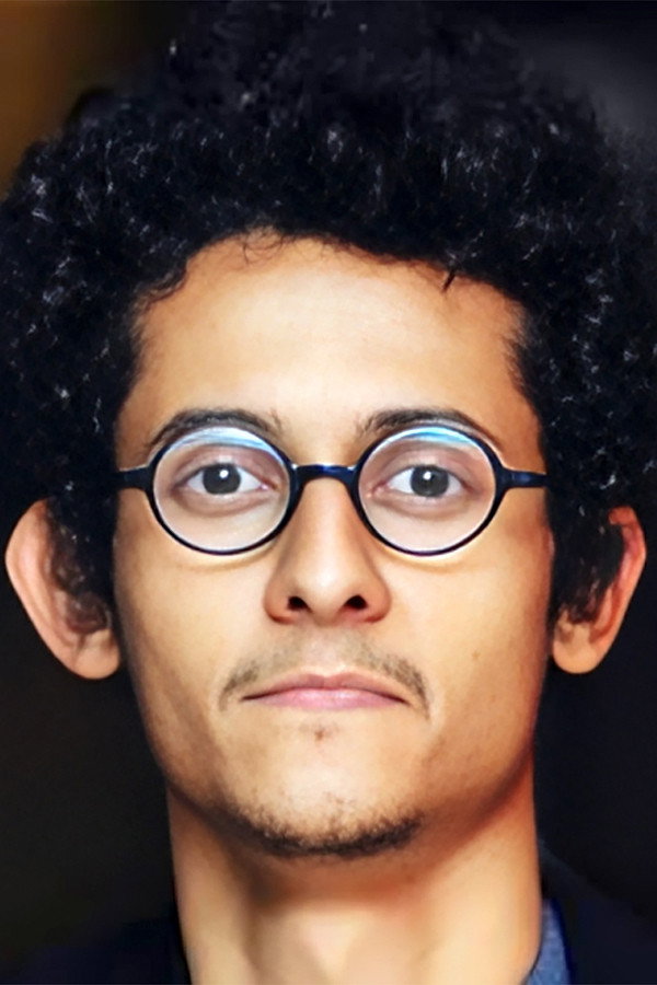 Danial Noroush as Aydin in Atabai