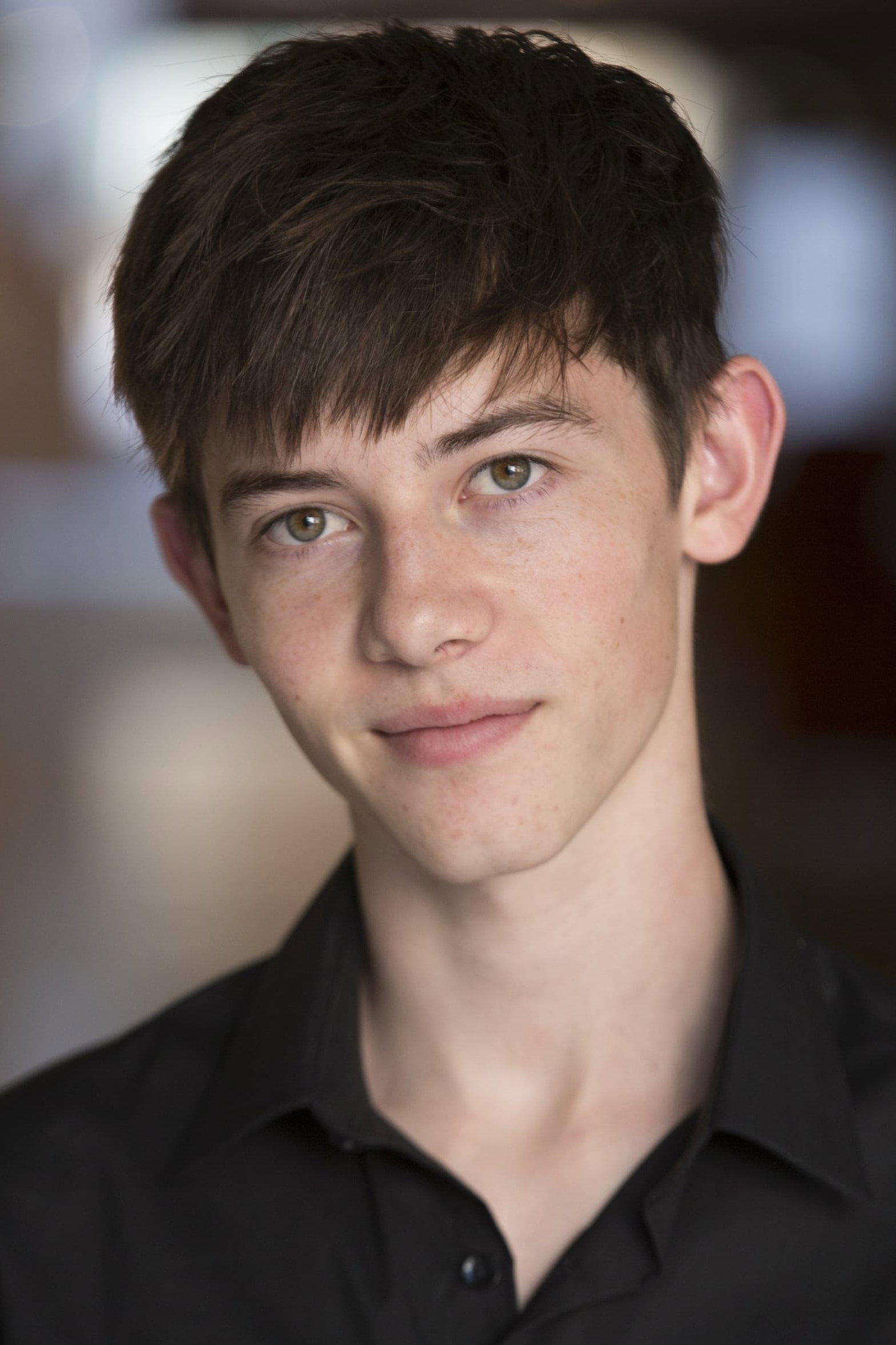 Griffin Gluck as Luke Chambers in Cruel Summer