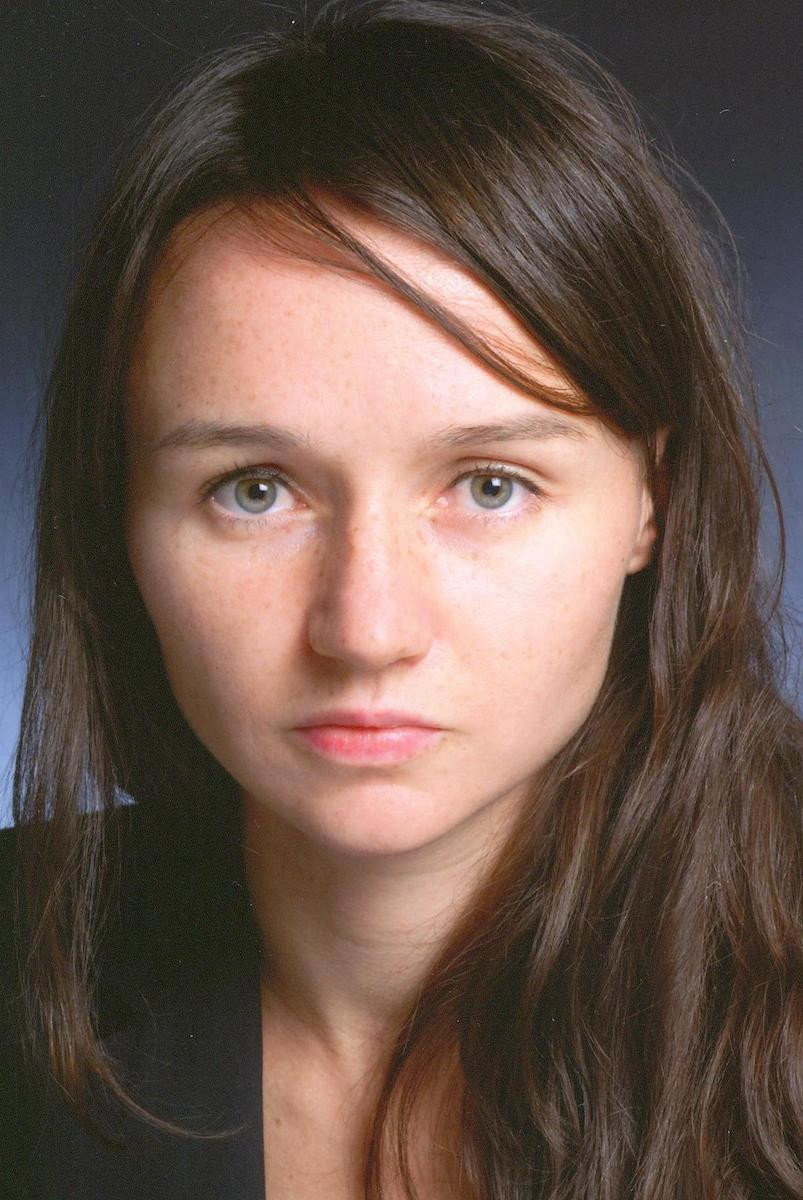 Pauline Lorillard as Sophie in Sweet Tooth
