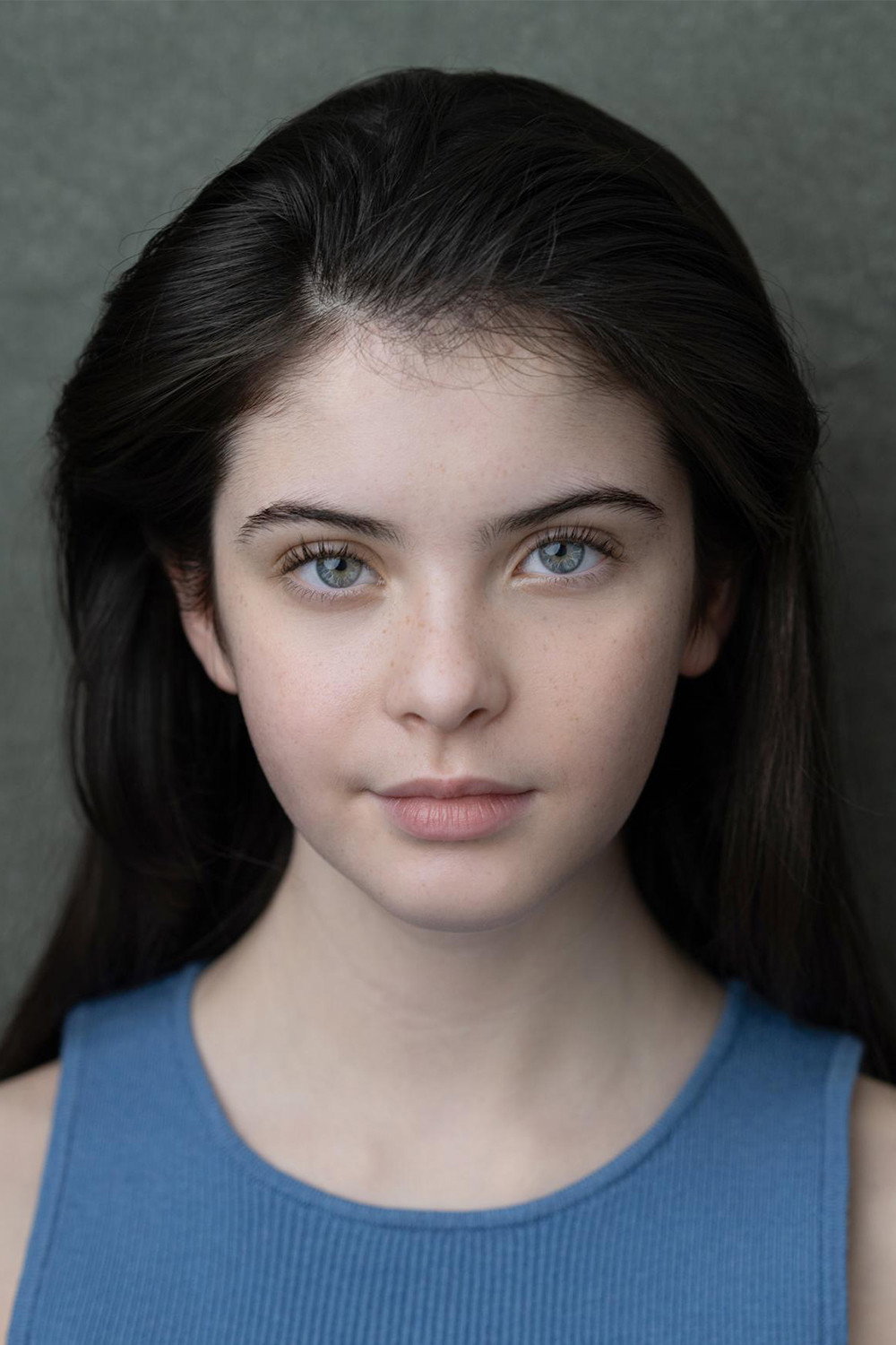 Eden Hamilton as Pattie Watts in The Railway Children Return