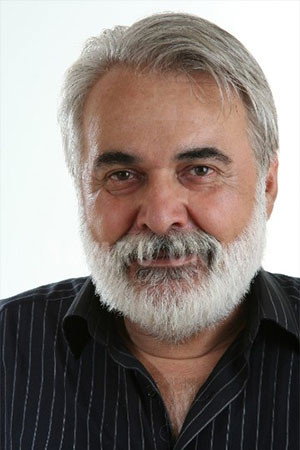 Namık Kemal Yiğittürk as Füruz Ağa in Sila
