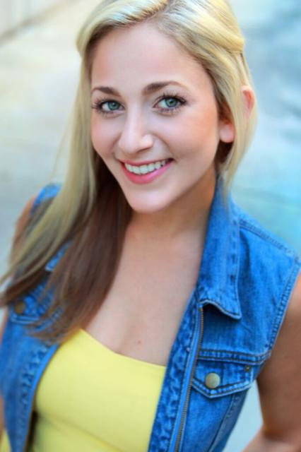 Sarah Kathleen Rosen as Taylor Pershing in Empty Sky