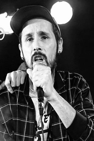Damien Balelo Valero as Thomas Lebouly in La Seria