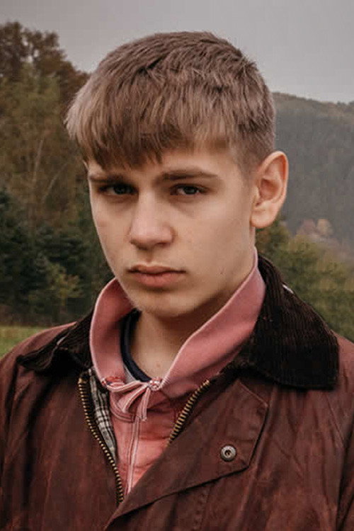 Jerome Hirthammer as Eric in Ferien