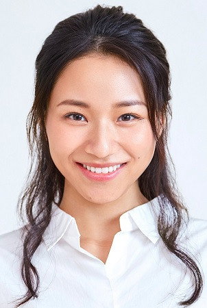 Nao Hasegawa as Chiaki Minase in Twiceborn