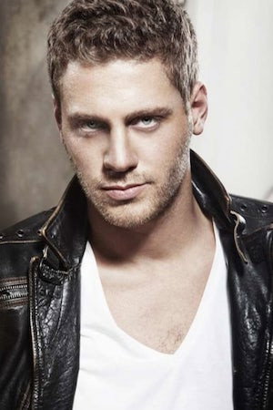Ali Yörenç as Mert in Black Money Love