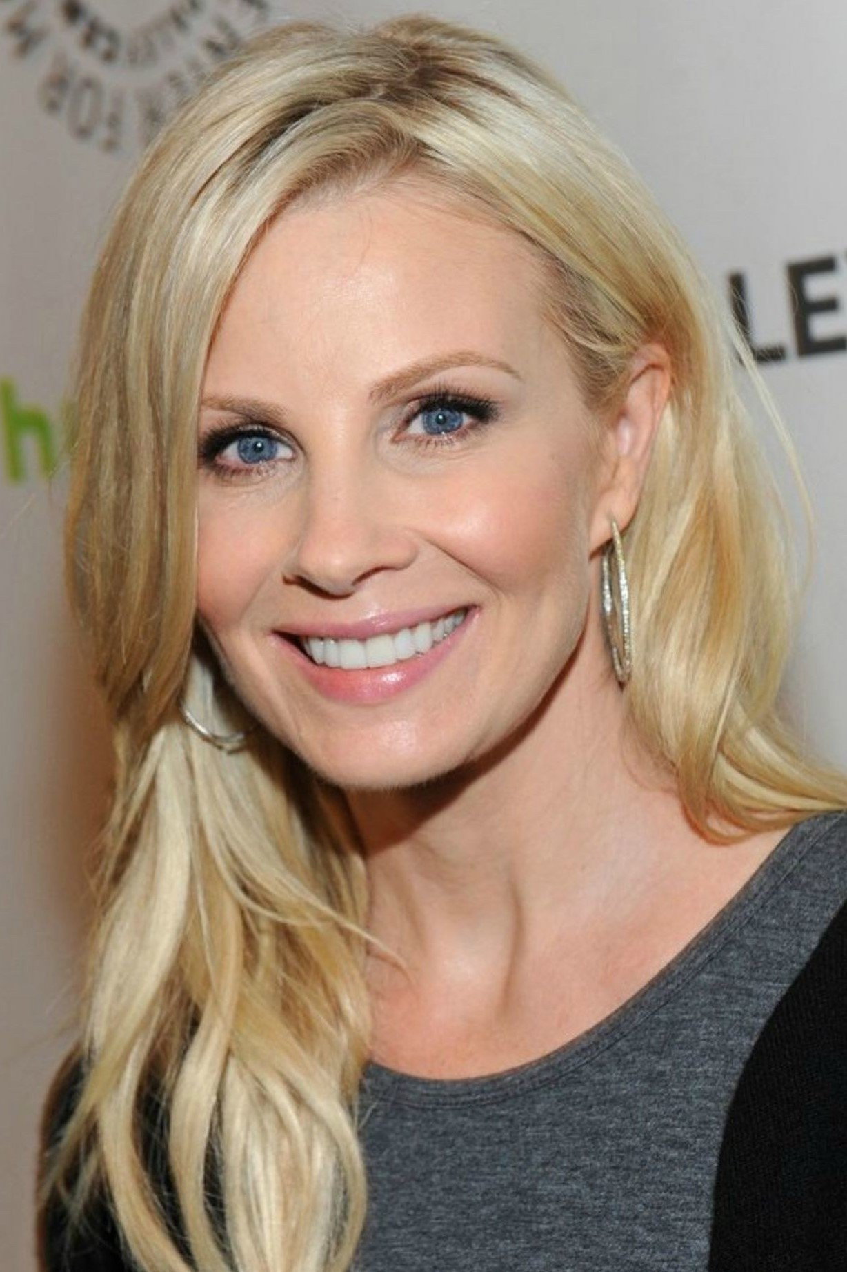 Monica Potter as Lucy in I'm with Lucy