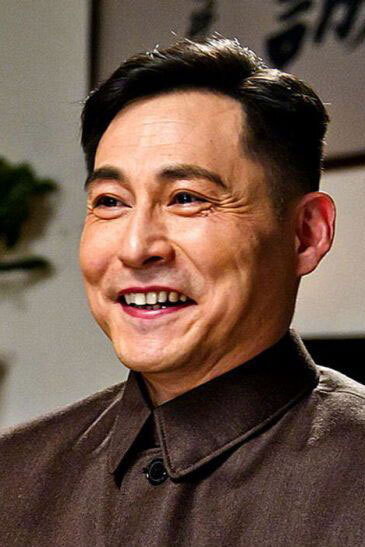 杨俊勇 as 赵青 in Tian Dao