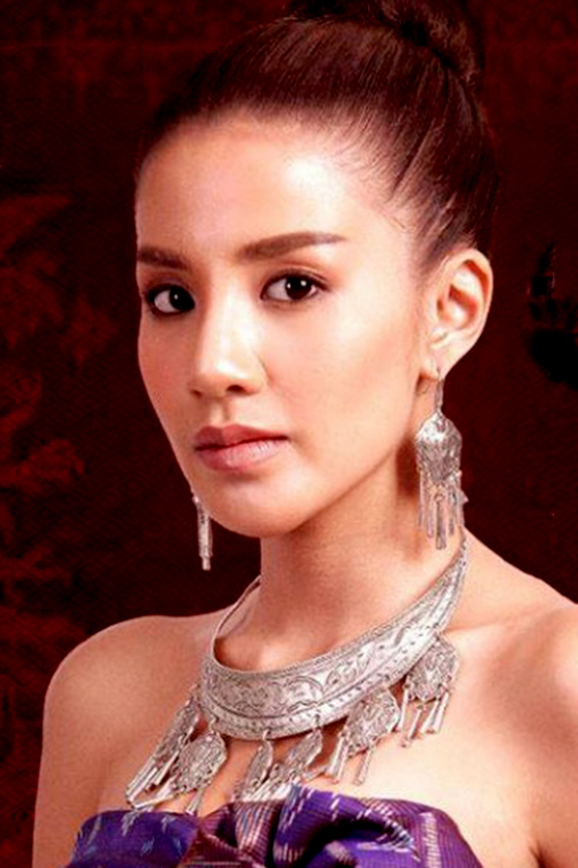 Baitoey R-Siam as Sa-ang in Sin Lai Hong