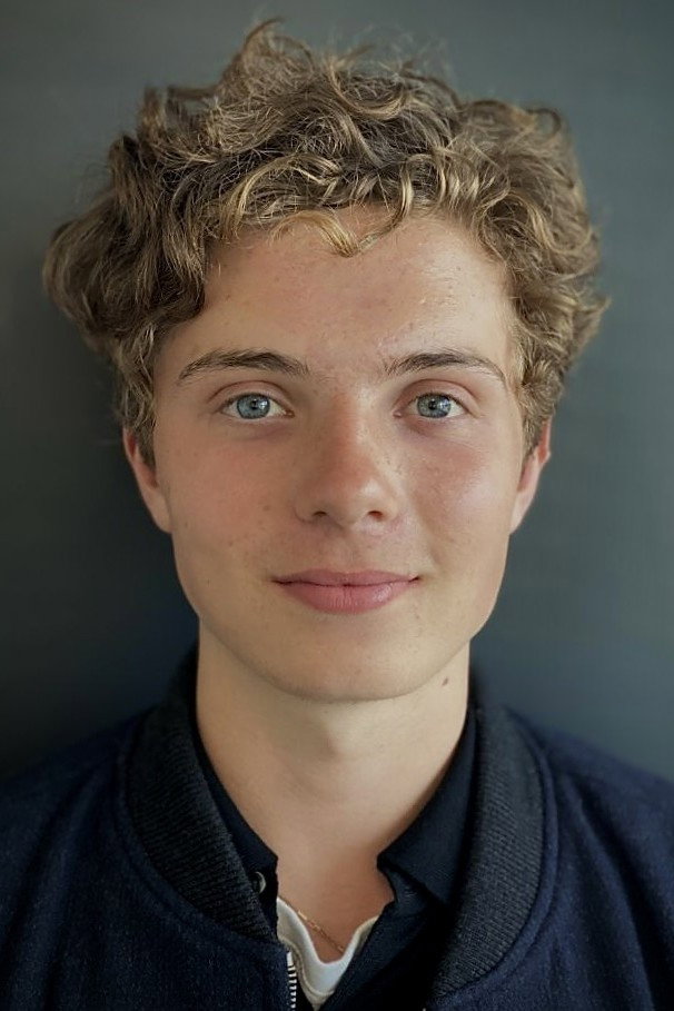 Roman Griffin Davis as Nathan Garrity in Greenland 2: Migration