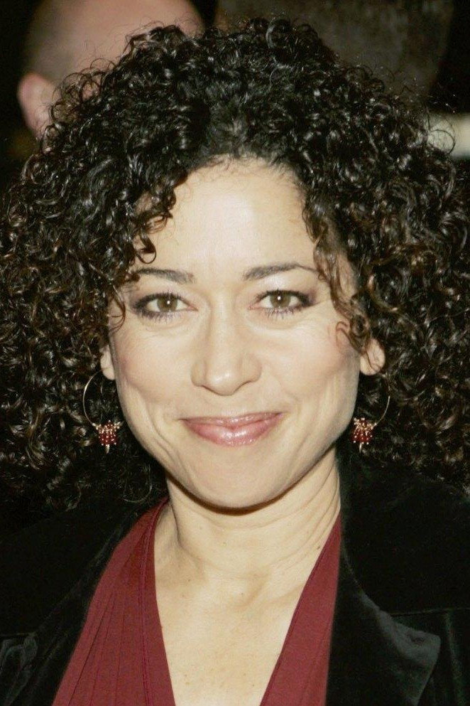 Mimi Lieber as Bonnie in The Thing About My Folks