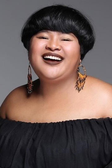 Mala Barbie as Minah in Sayap Cinta Terindah
