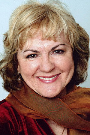 Gwen Taylor as Peggy Armstrong in Heartbeat