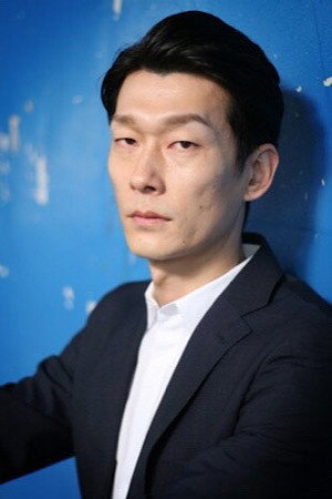 木原勝利 as Chris（younger brother） in CONTROL OF VIOLENCE