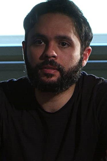 Jaun Raúl Díaz Fabrega as Octavio Temistocles Silva in Escribiendo El General