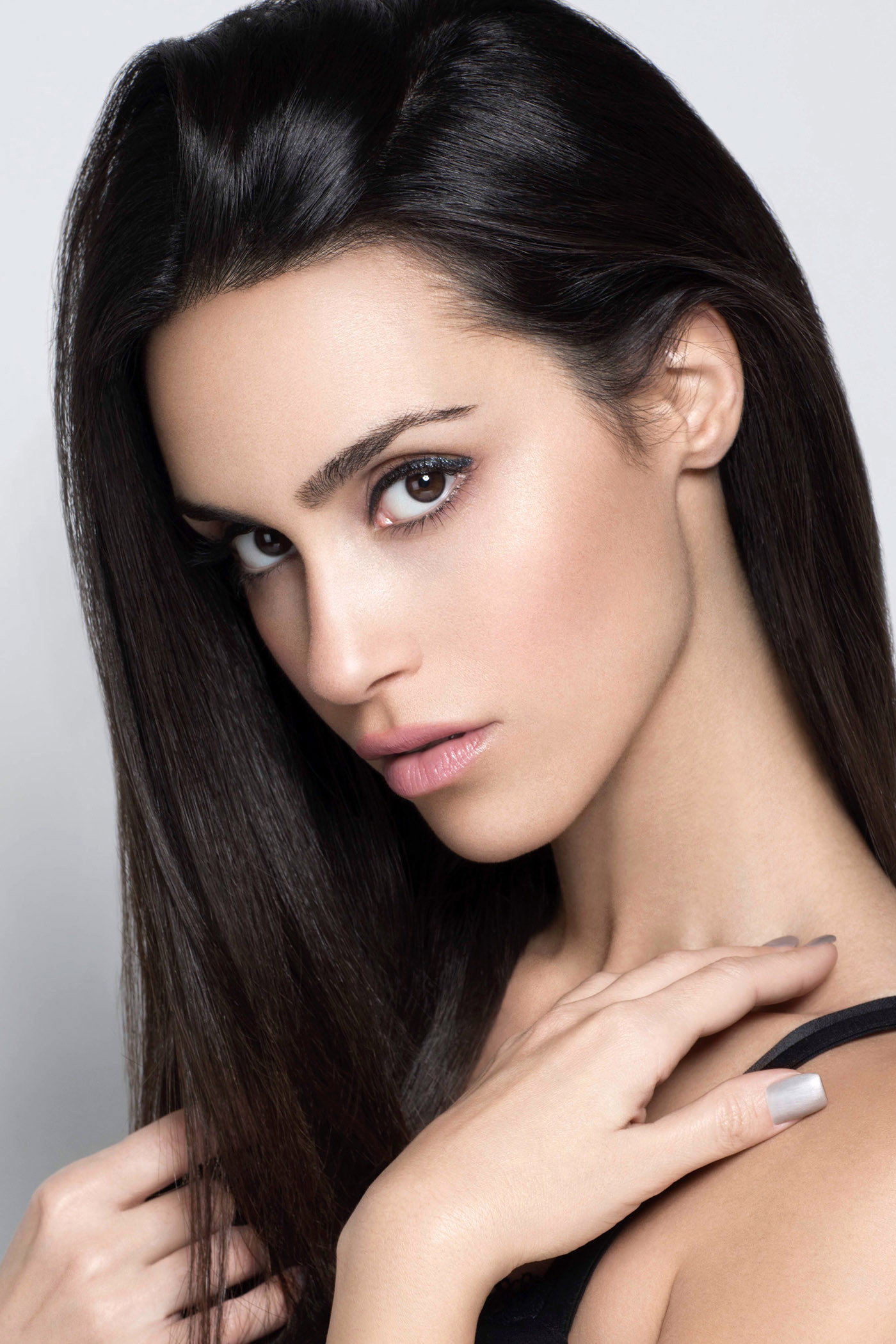 Shiva Negar as Soraya in The Last King