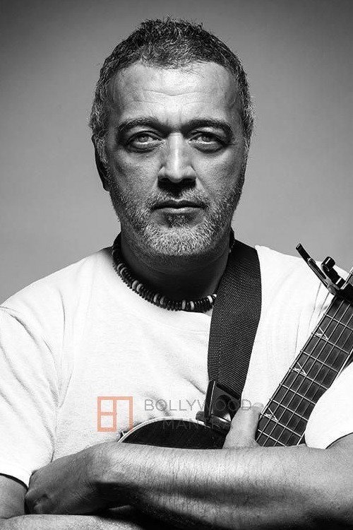 Lucky Ali as Maqbool ‘Mak’ Haider in Kaante