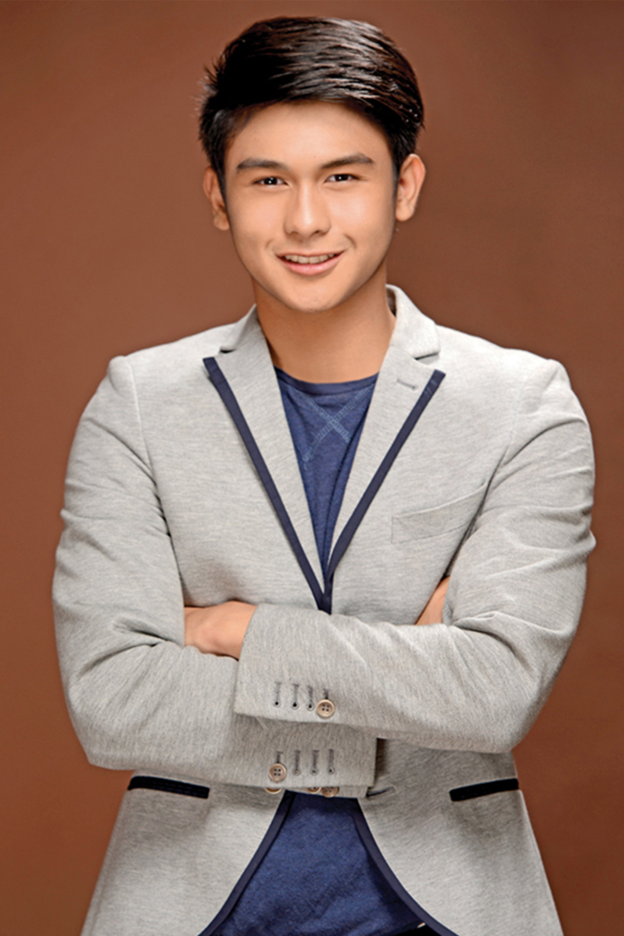Paulo Angeles as Gilbert Bambano in For Each Other