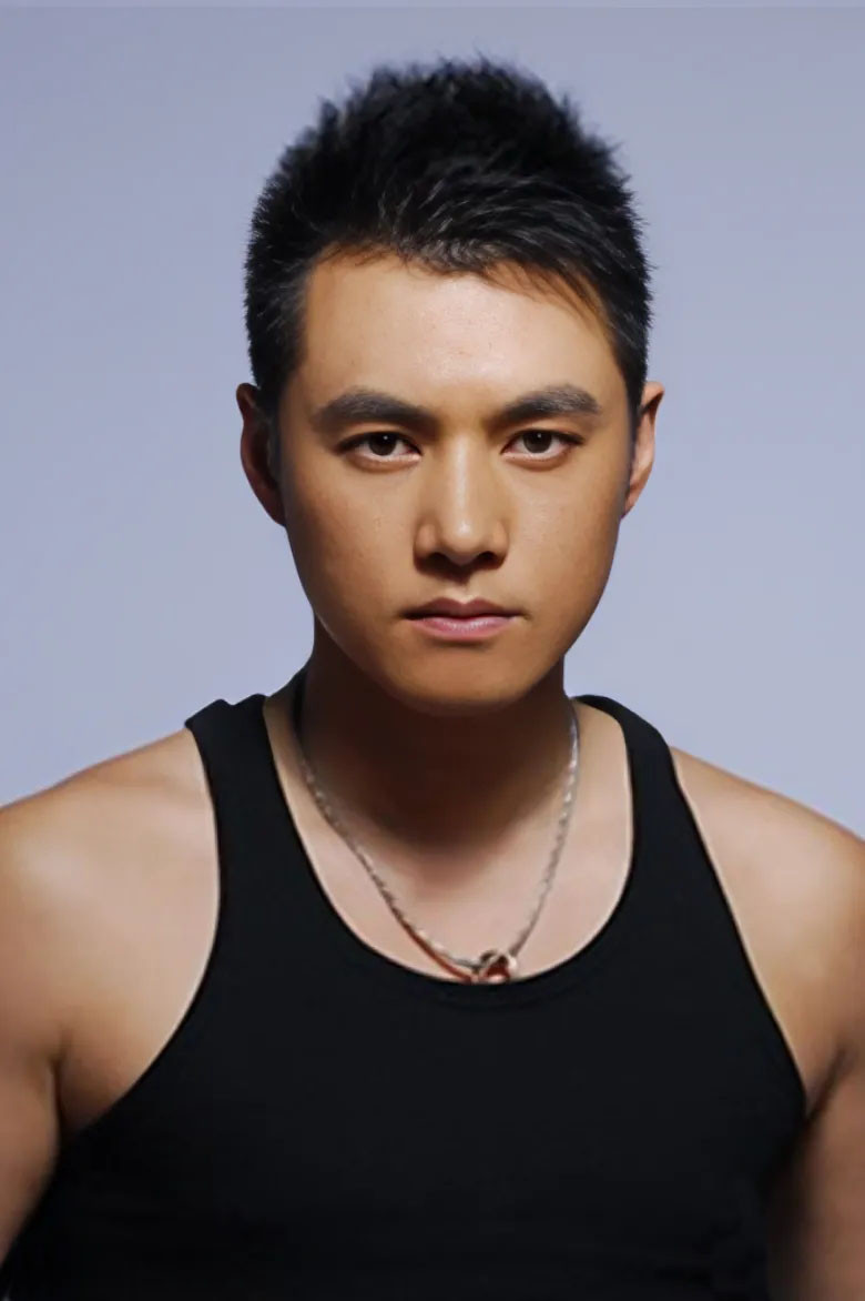 Hongjie Wan as 陈九斤 in Top Secret Xiao Jin