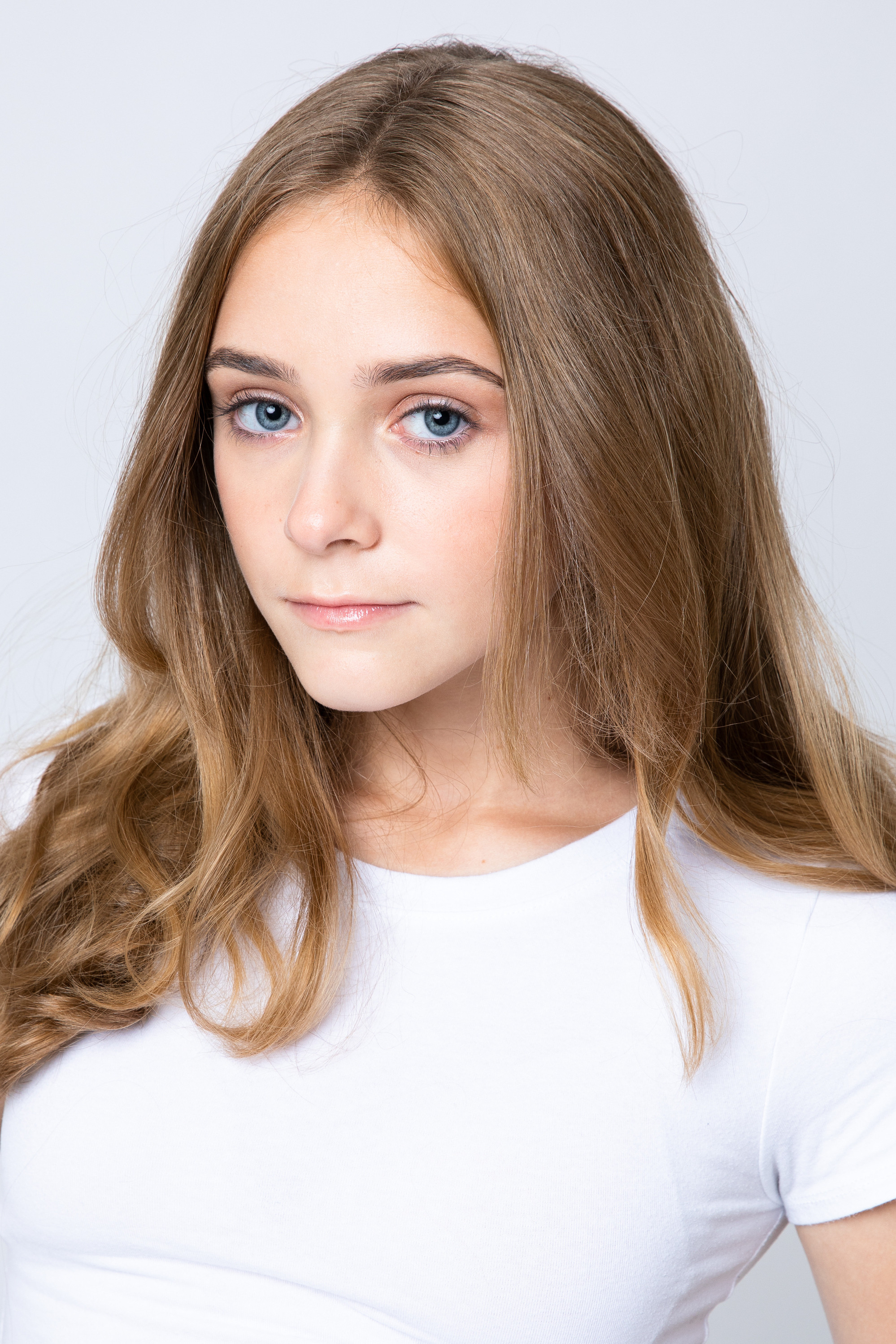 Isabella Sousa as Tristen in Mr. Birthday