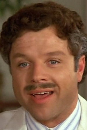 Ole Søltoft as Thomas in Bedside Dentist