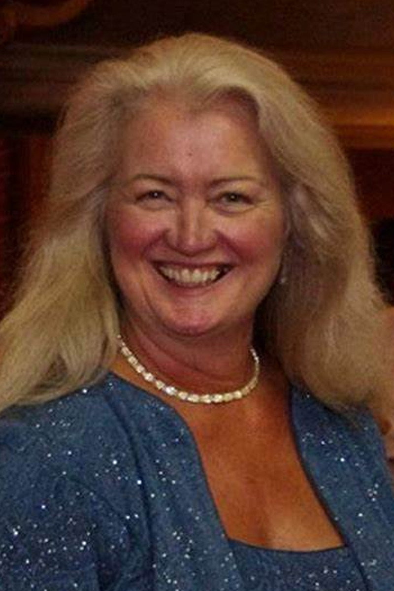 Leesa Folmar as Sarah in Generational Sins