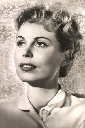 Wera Frydtberg as Juliane in The Scarlet Baroness