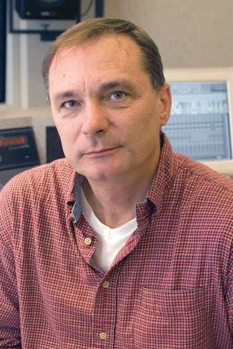 Rick Jones as C.L.Y.D.E. (voice) in C.L.Y.D.E.