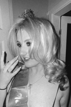 Emma Horrocks as Amy Ronan in REEL