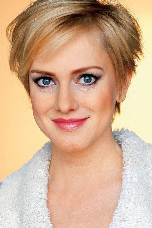 Monika Hilmerová as Dana Skálová in Odznak Vysočina