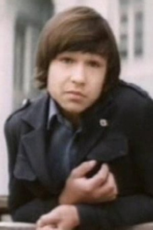 Yury Bobrov as Aleshka in In That Land