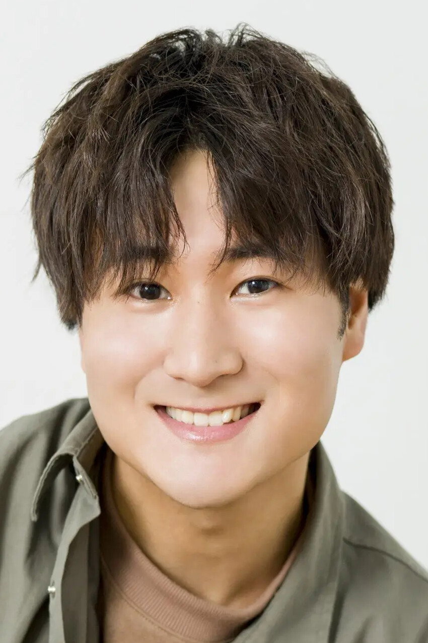 広瀬裕也 as Yuuki Wakura (voice) in Chained Soldier