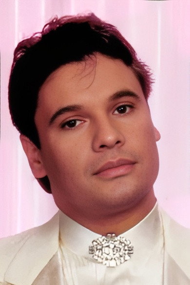 Juan Gabriel as Self (archive footage) in Juan Gabriel: I Must, I Can, I Will