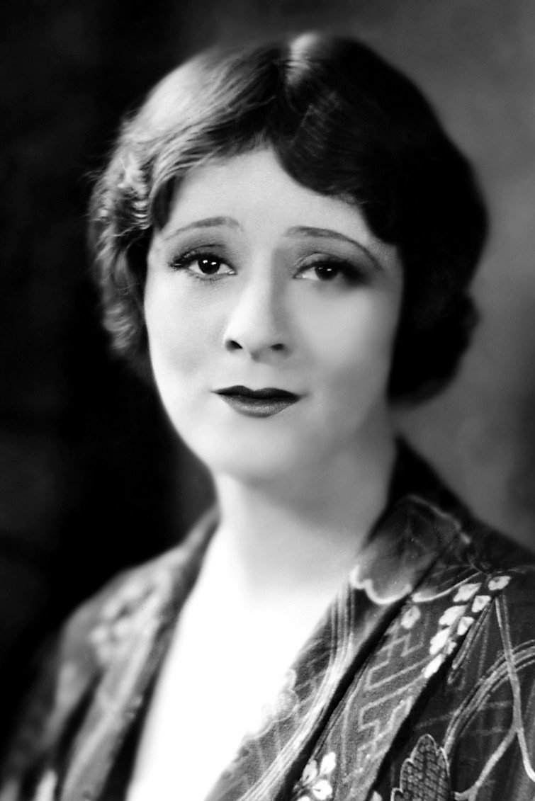 Irene Rich as Stella in The Perfect Crime