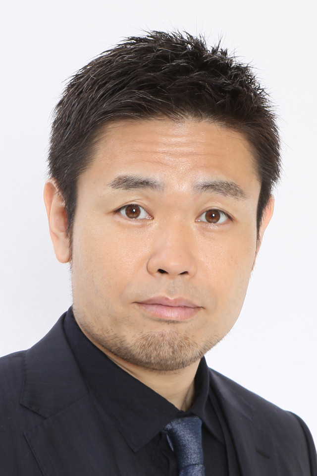 品川祐 as Detective Takebayashi in Cheers to Miki Clinic