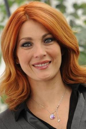 Milena Miconi as Daniela Guarazzi in 100 Metri dal Paradiso