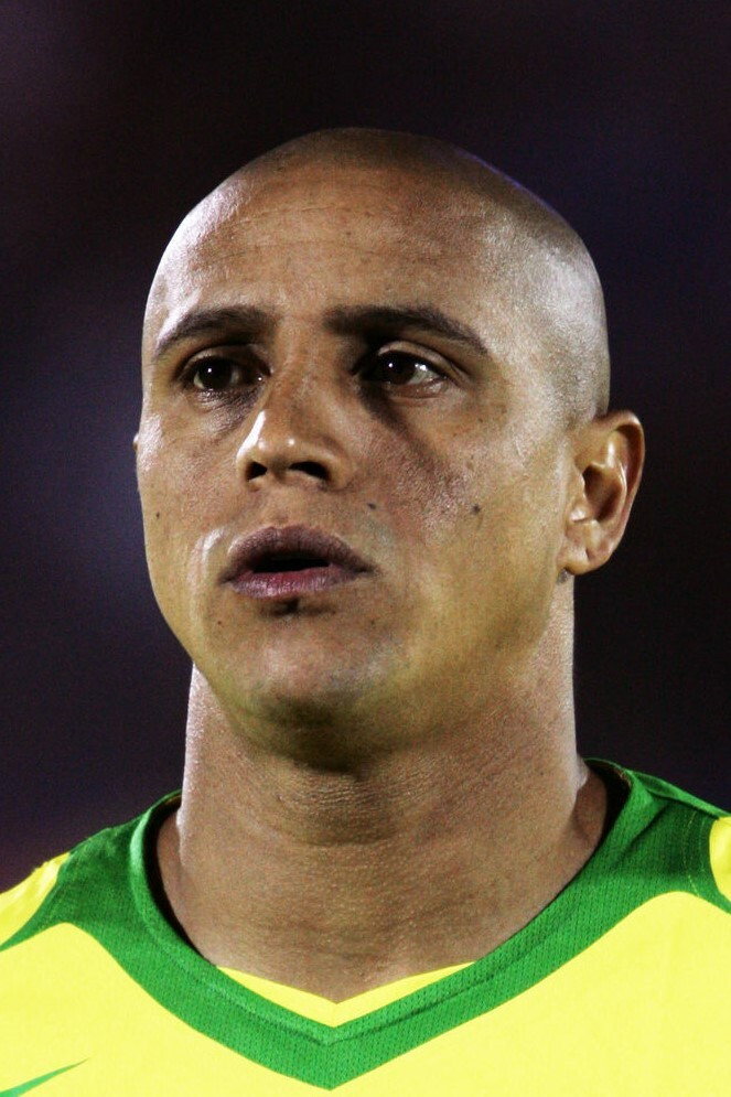 Roberto Carlos as Self in Galácticos
