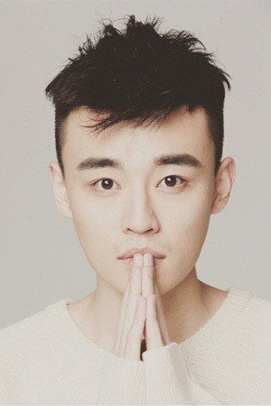 Shao Weitong as Zhang Chenguang in Dear Children