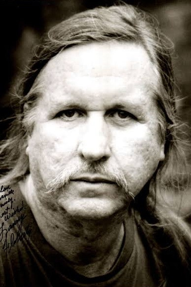 Lanny Flaherty as Sheriff Cravens in Book of Shadows: Blair Witch 2
