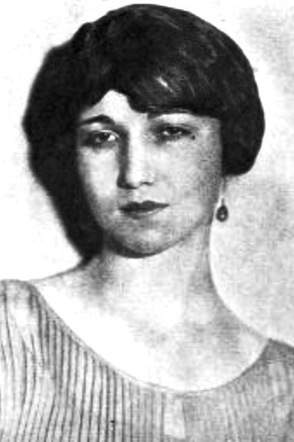 Evangeline Russell as Kate Pinto in Married?
