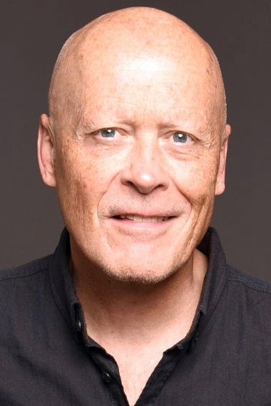 Pascal Gruselle as Vermeer in Bleeders