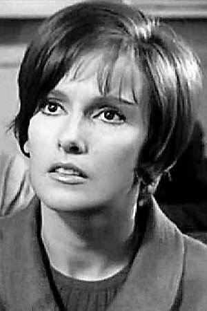 Karyn Balm as Manon in Thumbs Up