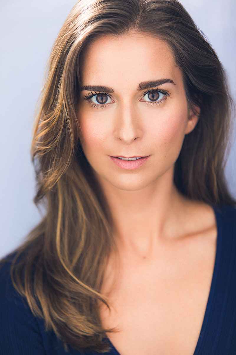 Liliana Tandon as Amelia in Harmony in Paradise