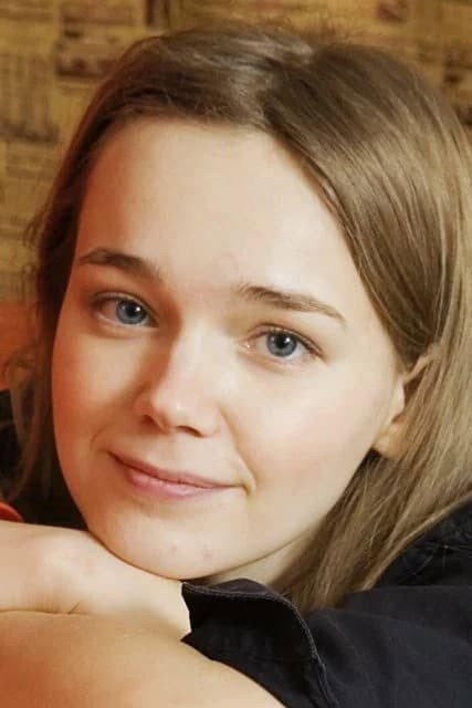Наталия Солдатова as Anzhela in Once Upon a Time in the Provinces