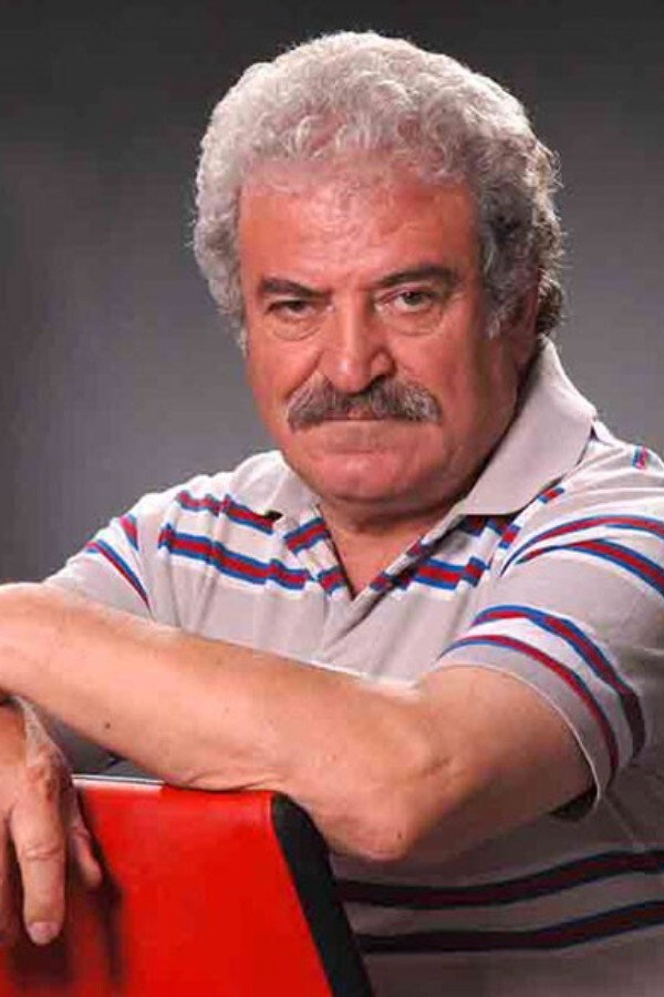 Kazem HajirAzad as Kazem Hazhir Azad in Night of the Fox