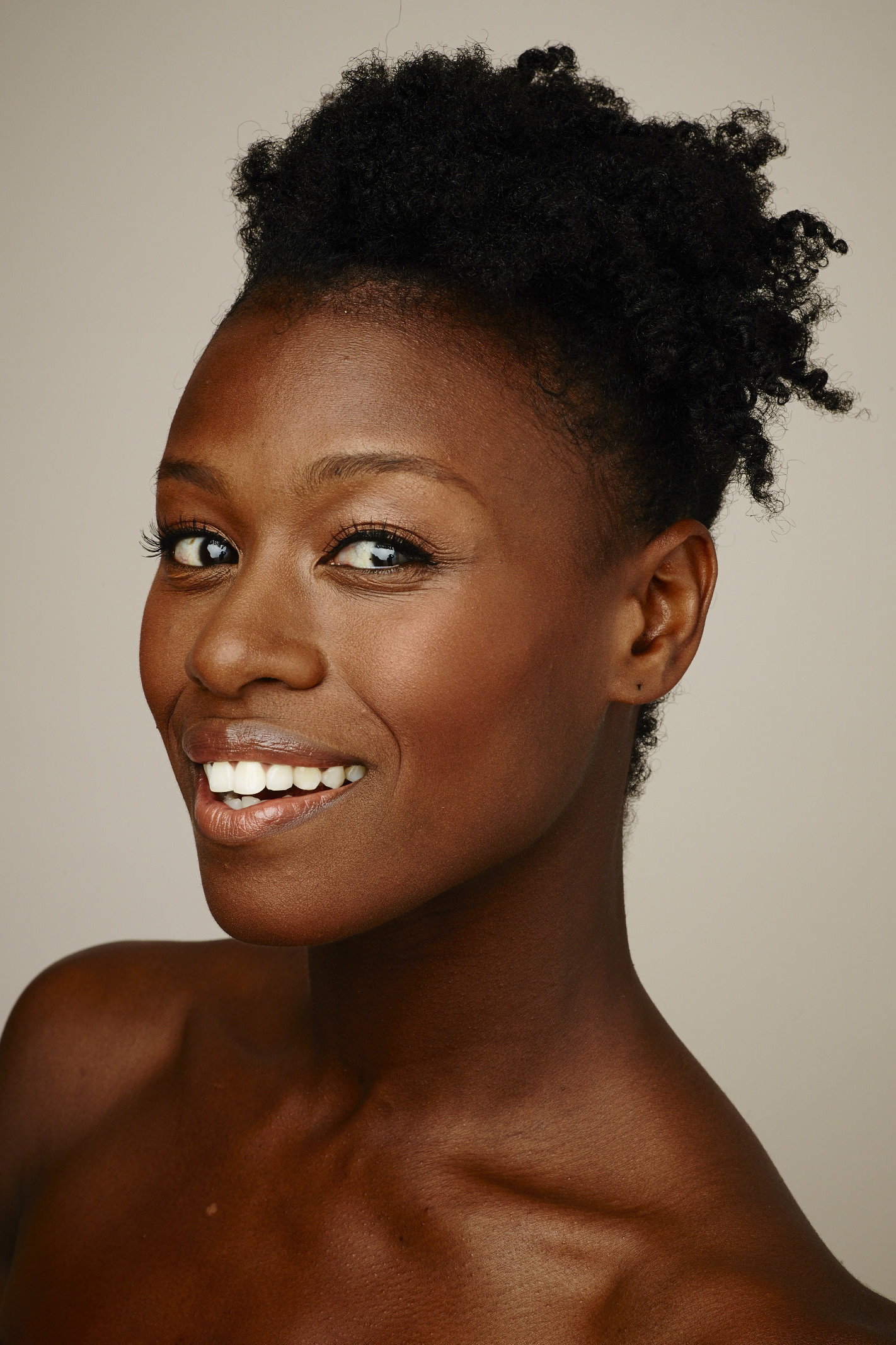 Rachael McLaren as Francine in Snowkissed