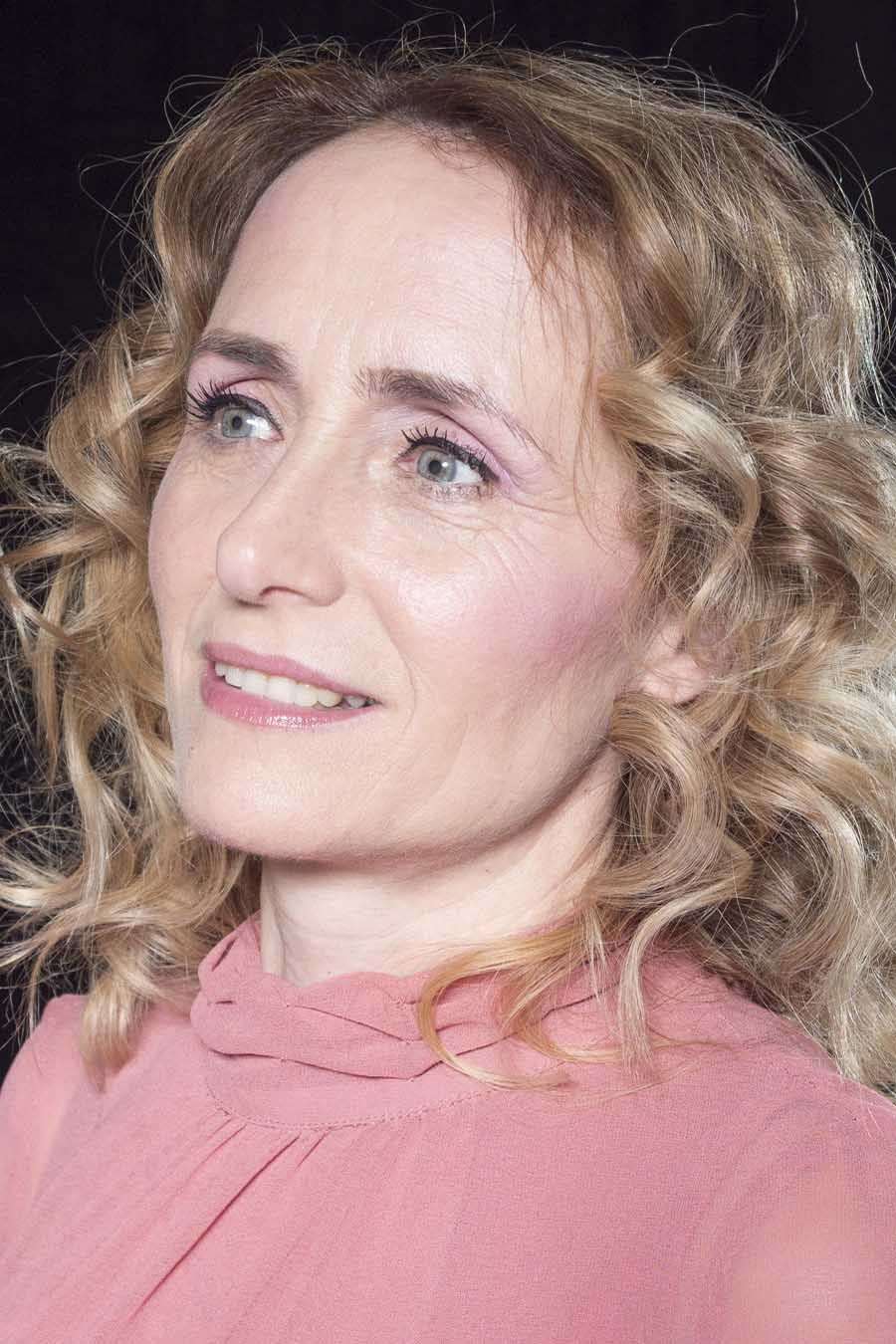 Albena Pavlova as Svetla in Faith, Hope, Love