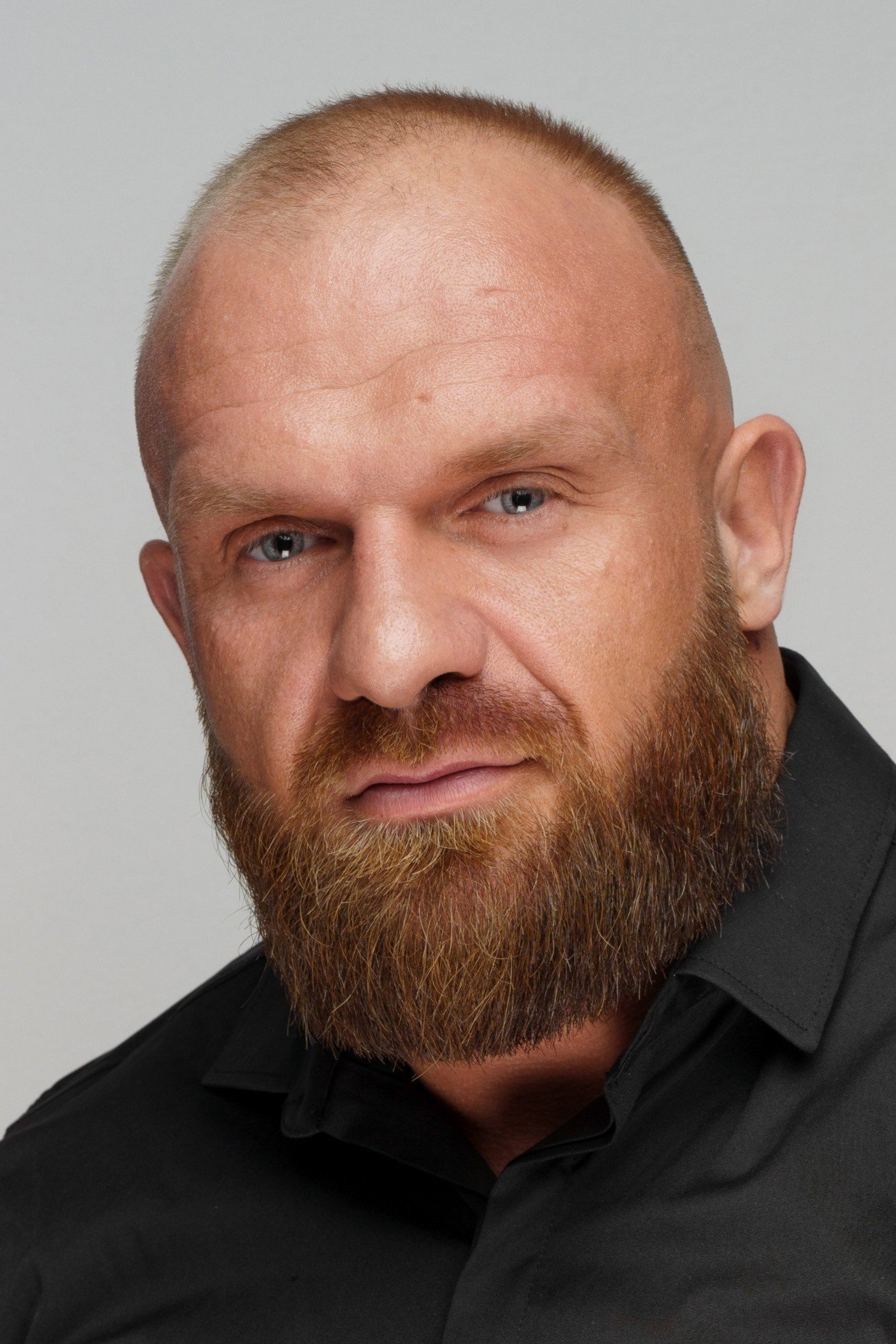 Vytautas Medineckas as Arnas in Tikri farai
