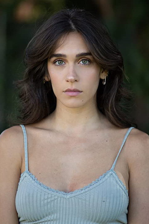 Izabel Pakzad as Thena in Thena