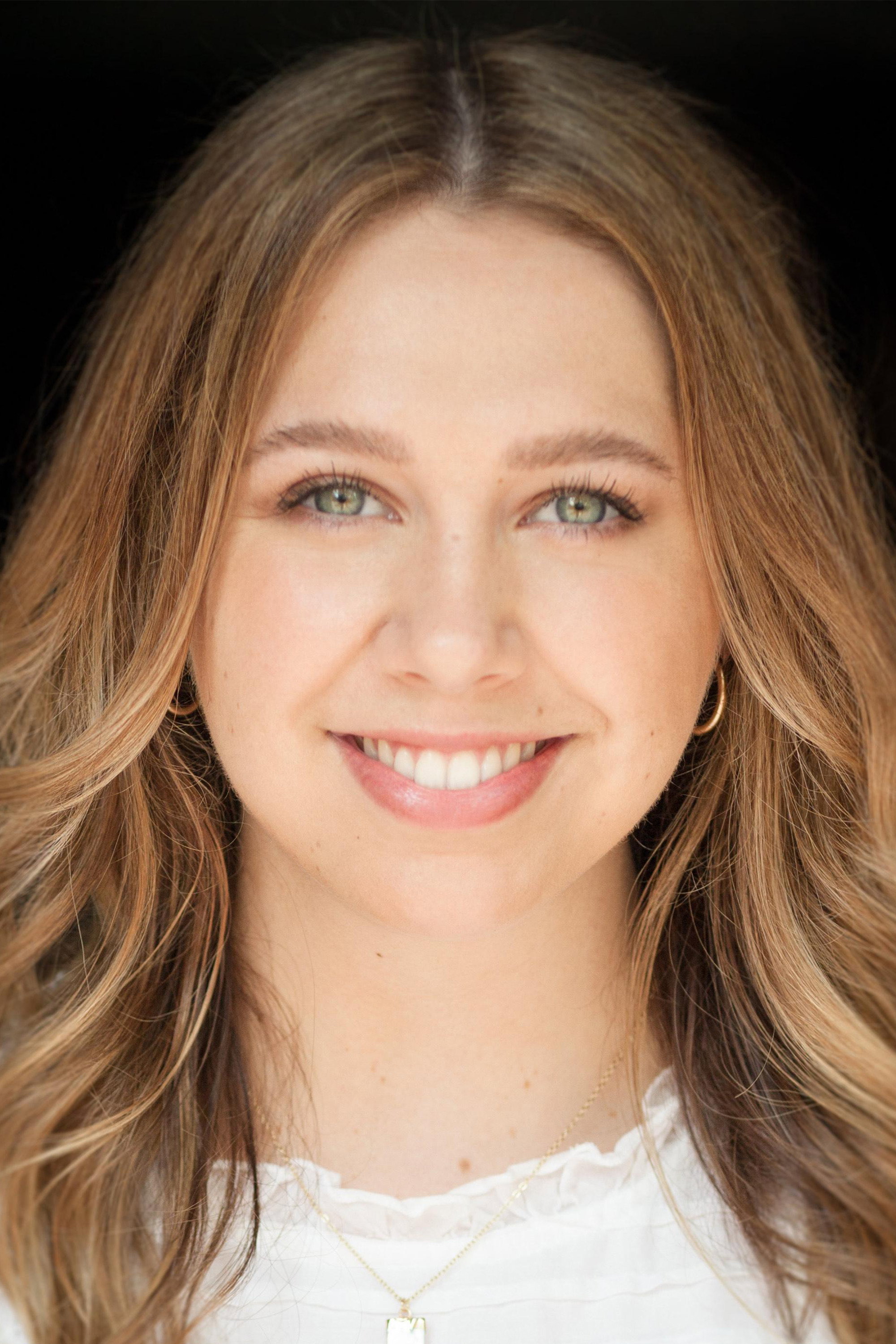 Natalie Abbott as Diana in Aftertaste